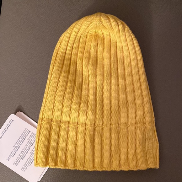 NEW Auth. MONCLER beanie, skull logo wool HAT ONE SZ FITS ALL; UNISEX - Picture 8 of 16